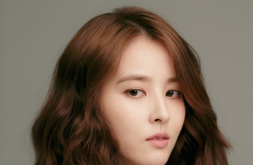기성용-한혜진 첫딸 얻어…"감사하고 행복합니다"