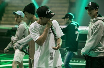 아이콘, 데뷔콘서트 '쇼타임' 맹연습…양현석 진두지휘