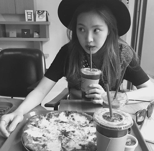 [사진]&rsquo;에이핑크' 공식 트위터