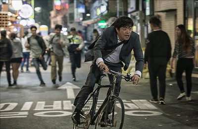 '더 폰' 손현주 주연, 초현실 속 현실적 액션 스릴러...