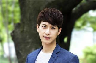 김원준, 밴드 베일로 7년만에 컴백…"남자의 사랑 노래"