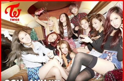'데뷔 D-DAY' 트와이스, '우-아하게(OOH-AHH하게)'로 가요계 정식 데뷔
