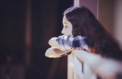 정려원, 박효신 교제설 직접 해명…"전화번호도 몰라"