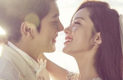한그루, 웨딩화보 공개..훈남 예비신랑 '눈길'