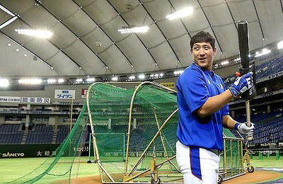MLB닷컴 "한국 3루수 황재균, 포스팅 도전"
