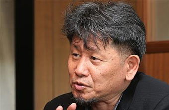 '연평해전' 김학순 감독, 해군에 장학금 1억원 쾌척