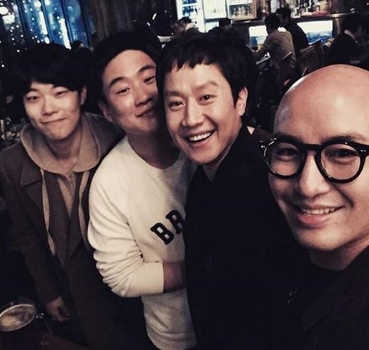 [사진]홍석천 인스타그램, 류준열 안재홍 정우 홍석천(왼쪽부터)