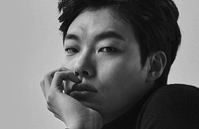 류준열, 여심 흔드는 분위기 미남…1988→2015 변신