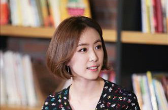 홍은희, MBC 예능 '위대한 유산' MC
