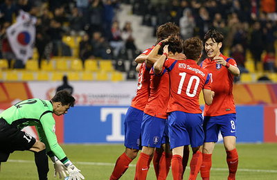 [올림픽축구]’문창진 2골' 한국, 우즈베크에 2-1 승리