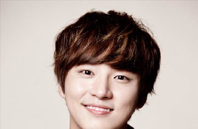 배우 윤시윤, 27일 해병대 제대…"차기작 미정"