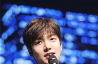 이민호, 일본 토크 콘서트서 1만 팬 만나