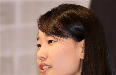 '별그대' 박지은 작가, 전지현 소속사와 100회 집필계약