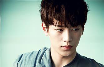 서강준, '치인트' 싱가포르 프로모션 나서...