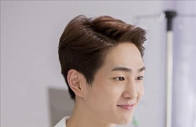 샤이니 온유 팬클럽, 한국심장재단에 후원금 전달