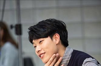 류준열 잇단 루머 몸살…'응팔' 최고 스타로 떠오르며 온갖 말 떠돌아