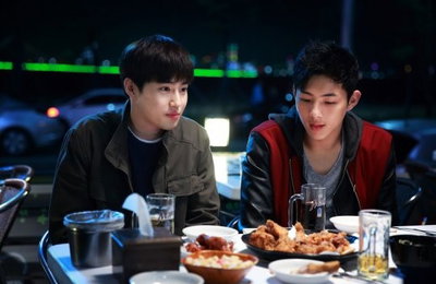 '글로리데이' 지수-김준면-류준열-김희찬…남남케미