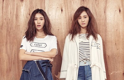 소녀시대 유리-비비안, 매혹적 자태로 청순 미모 대결