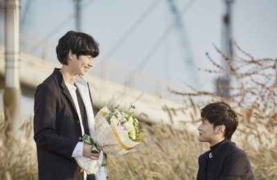 우주겁쟁이, 차트에선 용감했다…'나비잠' 6곳 1위