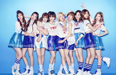 트와이스, 日도 인정했다…"아시아 넘버 원 걸그룹" 극찬