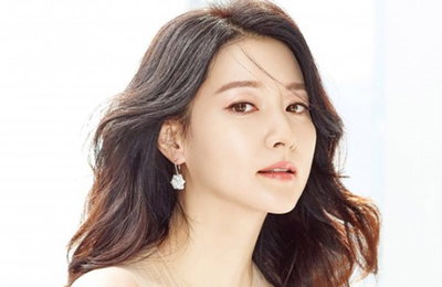 배우 이영애, K-9 훈련 순직 장병 유족에 위로금 기탁