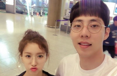정아♥정창영, 커플샷 최초 공개…"결혼 축하 감사합니다"
