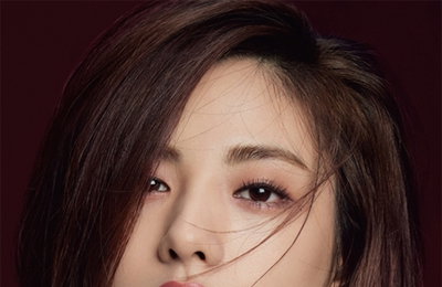 나나, 파격 뷰티화보 공개…"단발머리에 타투?"