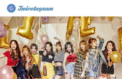 트와이스, 'Likey' 컴백포토 최초 공개…"극강의 미모"