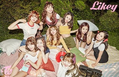 트와이스 '라이키', 발매 직후 4개차트 1위..'6연타 성공'