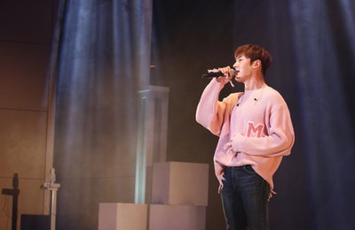 최진혁, 일본 팬미팅서 가창력 뽐내…"1천500명 환호"