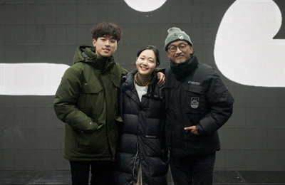 이준익 감독 신작 '변산' 크랭크업…내년 개봉