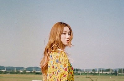 이성경, tvN '어바웃 타임' 주인공