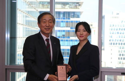 배우 이영애씨, 세브란스병원에 기부금 1억원 쾌척