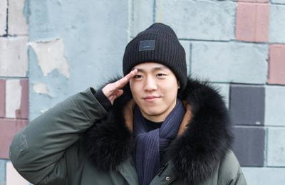 배우 이현우 입대…"하루하루 열심히 군 생활 할게요"
