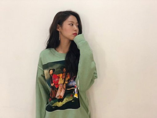 설현