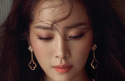 한지민, 파리 밝힌 '여신'의 자태 뽐내 '눈길'