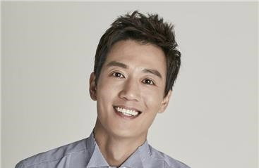 김래원, 강윤성 감독 신작 '롱리브더킹' 주연