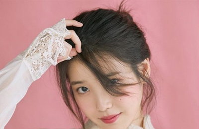 아이유, '때로는 사랑스럽게·때로는 청초하게'
