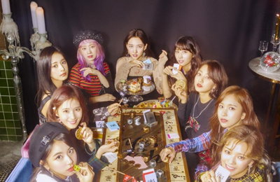 트와이스, 내년 봄 일본 돔투어…"K팝 걸그룹 최초"