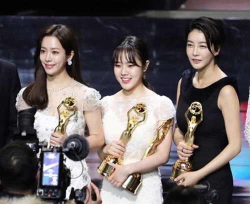 [사진]진서연 인스타그램