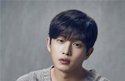배우 김민석, 오는 10일 현역 입대