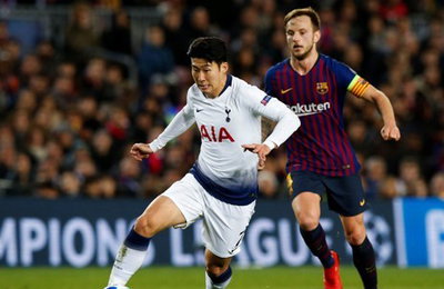 "손흥민 71분" 토트넘, 바르사와 1-1…조 2위로 챔스리그 16강행
