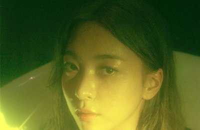 루나, 신곡 공개에 앞서 V라이브 진행..‘운다고’ 선공개 예고