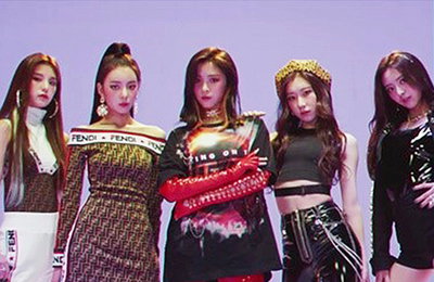 JYP 새 걸그룹 ITZY, 5인조 확정…"드림팀 완성"