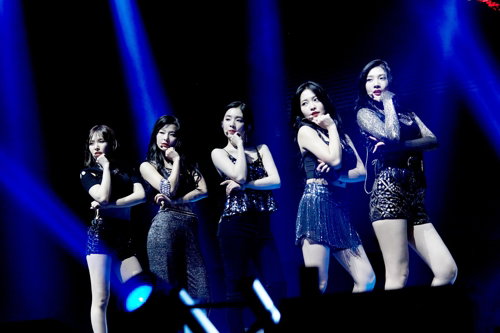 [사진]SM엔터테인먼트 제공, 레드벨벳 첫 미국콘서트서 당당한 모습
