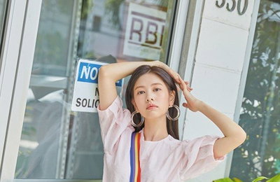 정소민, 우아함과 시크 사이...청량美 가득