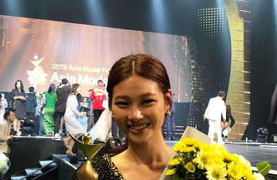 모델 정호연, ‘2019 아시아모델 어워즈' 수상…
