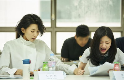 공포물 '여고괴담' 시리즈 부활…김서형 주연