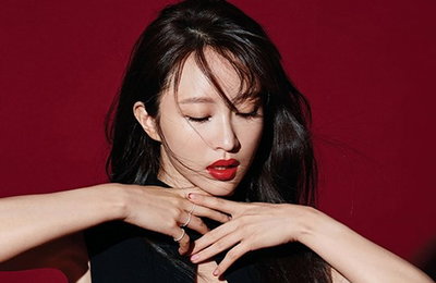 하니, 강렬한 분위기의 화보 공개…존재감 발휘