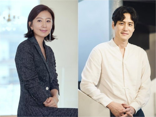 [사진]드라마하우스 제공, 김희애(왼쪽)와 박해준
